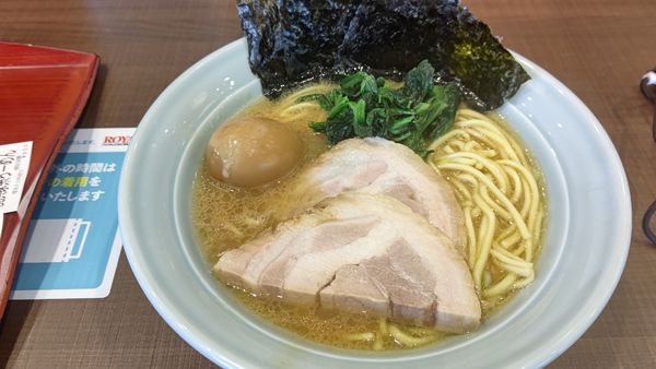「横浜家系ラーメン」@あつぎ食堂の写真
