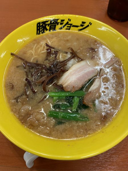 「ジョージラーメン醤油（580円）」@豚骨ジョージの写真