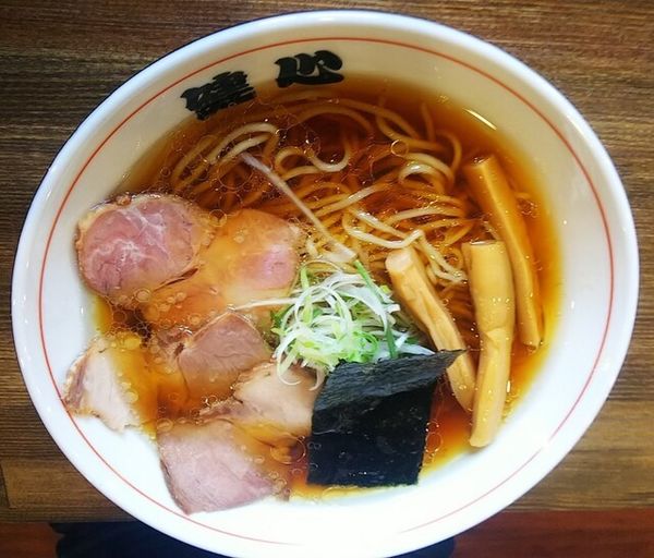 「鶏醤油らーめん680円」@らーめん 健心の写真