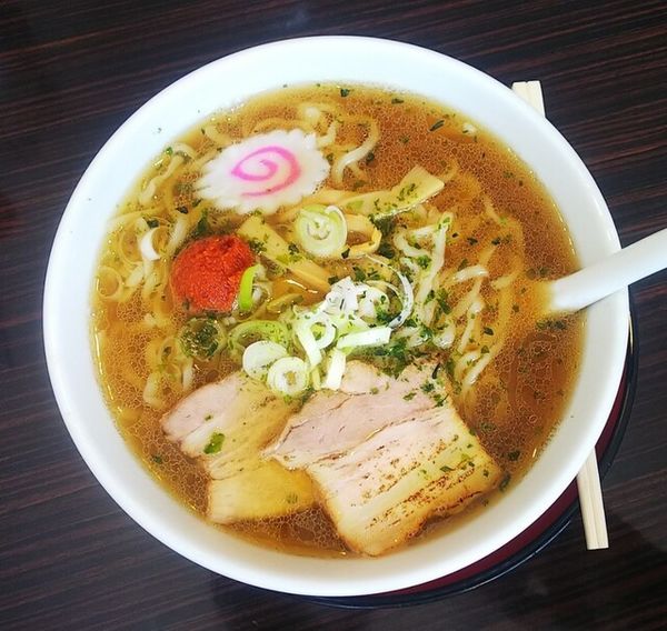 「しょうゆからみそ730円」@風間とんとんラーメンの写真