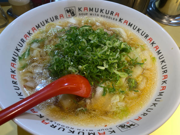 「おいしいラーメン🍜🥢(ネギ)」@どうとんぼり神座 新宿京王モール店の写真