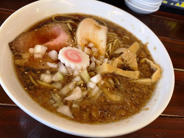 「背脂そば＋ぎょうざ3個」@餃子の並商 都賀店の写真