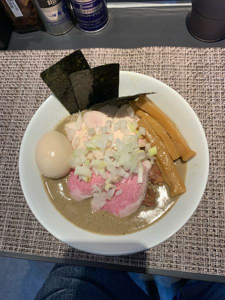 「特製特濃中華そば」@煮干乱舞の写真