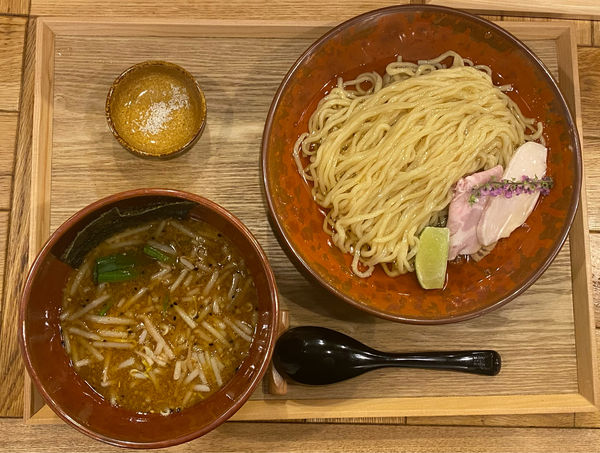 「昆布水の味噌つけ麺」@味噌らーめん 柿田川ひばり 恵比寿本店の写真