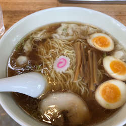 ワンタンメン　味玉