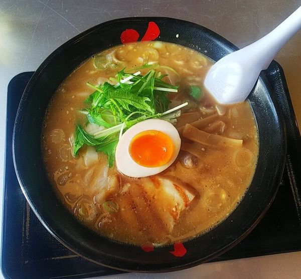 「和風ごま味噌ワンタンメン830円」@花鳥風月 山形南店の写真