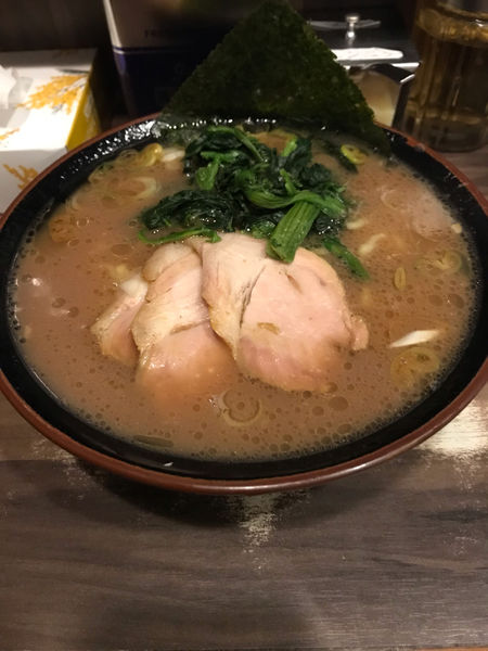 「ラーメン 800円」@神田ラーメン わいず 神田本店の写真