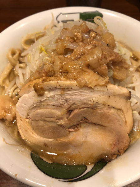 「ラーメン」@ラーメン 雷 東京本丸店の写真