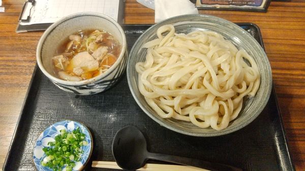 「肉汁うどん 600g(990円)」@本格手打ち かんたろうの写真