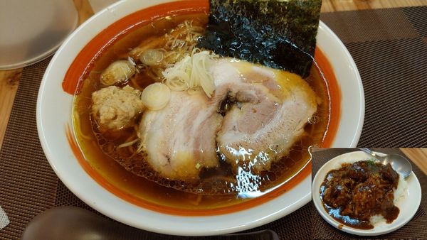 「こく旨しょうゆらぁ麺+ミニカレー」@らぁ麺 桃の屋の写真