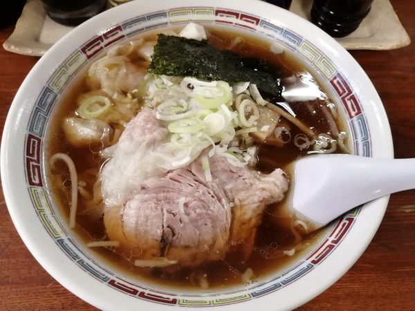 「ワンタンメン　　750円」@宝華らぁめんの写真