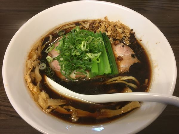 「川越醤油(川越BLACK)」@花笑み中華そば かれんの写真