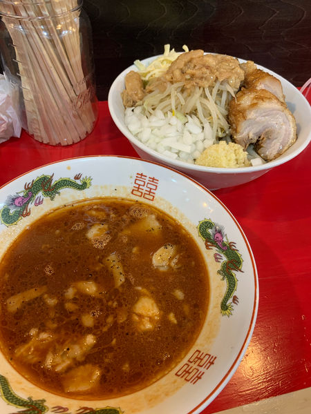 「トマティーナつけ麺+チーズ+玉ねぎ」@鷹の目 大宮店の写真