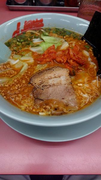 「旨辛スタミナらーめん(890円税込)」@ラーメン 山岡家 高崎倉賀野店の写真