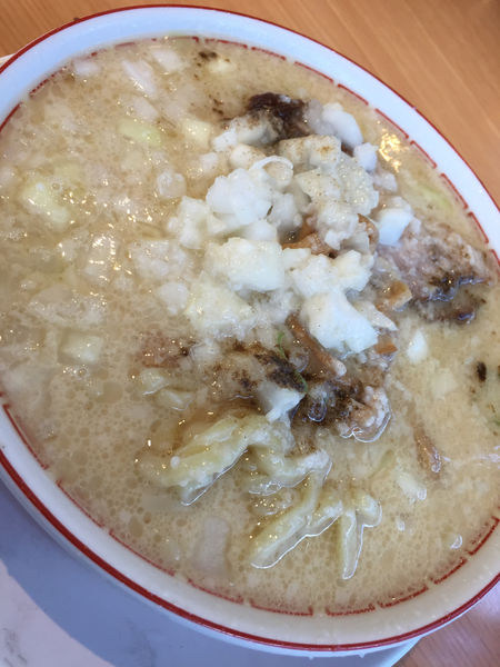 「燕ホワイト」@らーめん みずさわ 吉田店の写真