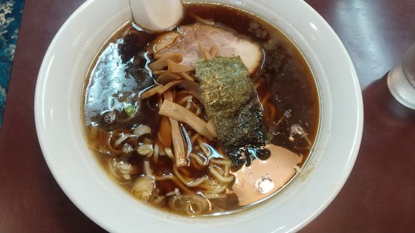 「ラーメン680円」@ラーメン中本 新宿店の写真
