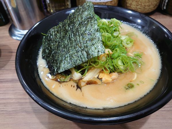 「こってり九条ねぎラーメン」@特製ラーメンはせがわの写真