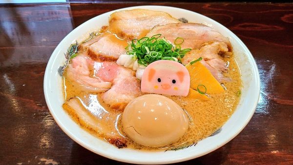 「【肉の日限定】東京X豚骨チャーシューメン+味玉」@らーめん 五ノ神精肉店 煮干し編の写真