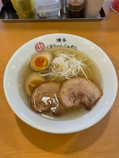 「味玉クリアとんこつ」@博多くまちゃんらぁめん 春日店の写真