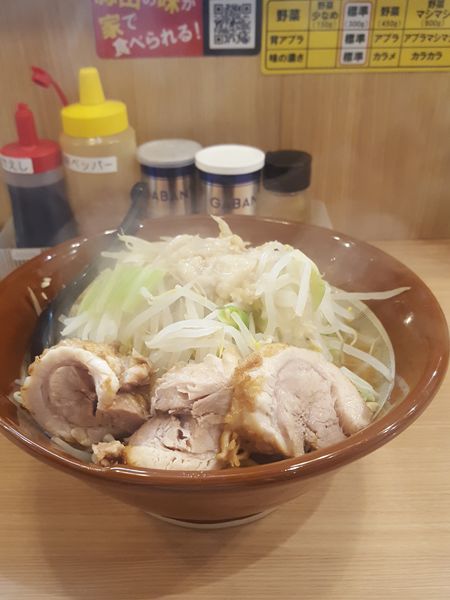 「大　麺まし」@豚山 神保町店の写真
