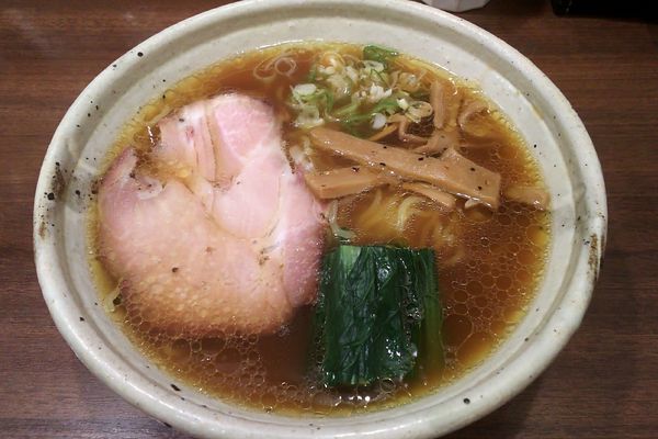 「醤油らーめん(780円)替玉(100円)」@らーめん 一郎の写真