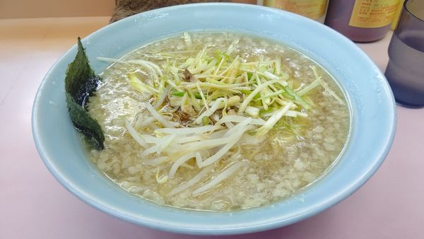 「ネギラーメン中８５０円」@ラーメンショップ 緑ヶ丘店の写真