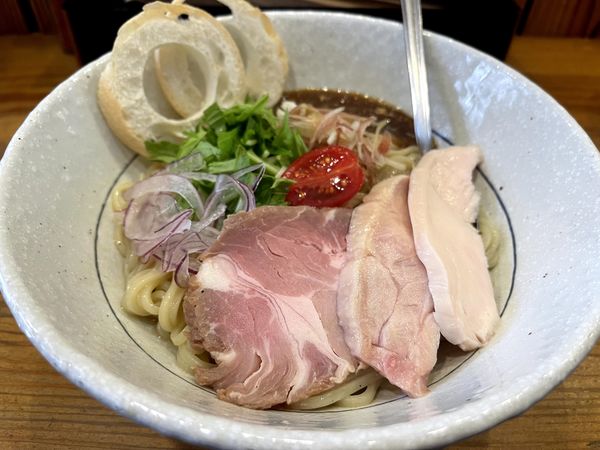 「焙煎鯛煮干し冷やしまぜそば（すっぱジュレ添え）」@らーめん専門 和海の写真