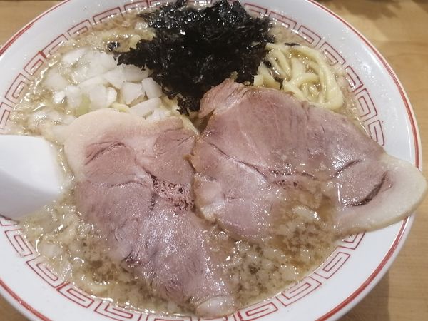 「中華そば（塩）¥850」@背脂煮干し中華そば 和市 新橋本店の写真