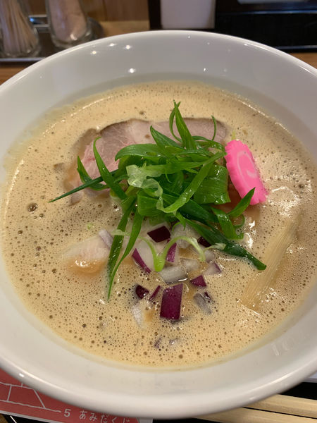 「鶏白湯醤油らーめん」@中華そば 正念場の写真