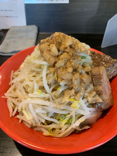 「ブタメン(中) ヤサイアブラ」@恵比寿ブタメン 早稲田店の写真