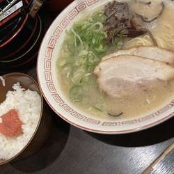 博多ラーメン＋ランチサービス（小明太子ご飯＋替え玉）