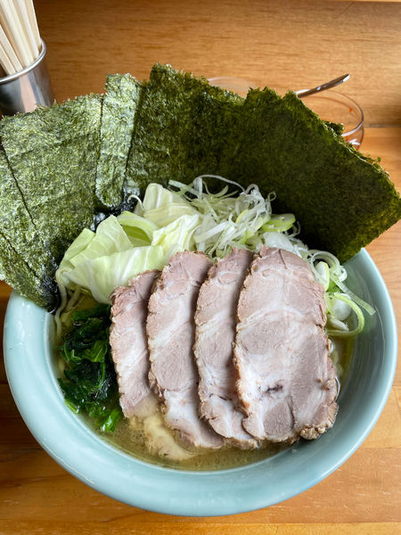 「中盛りチャーシュー　ネギ、海苔まし」@捲り家の写真