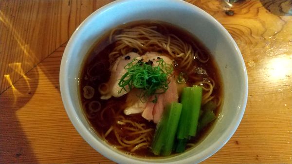 「本日の地鶏中華そば醤油1000円、本日の地鶏ごはん250円」@麺処 図鑑の写真