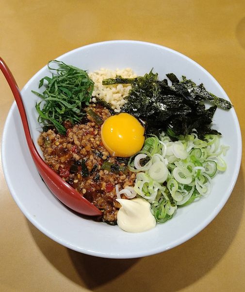 「(限定) 冷やし台湾まぜそば 880円」@つけめんや 泉の写真