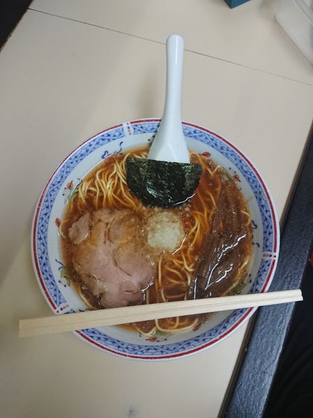 「並ラーメン 超カタ 油少なめ 玉葱多め」@タンタンの写真