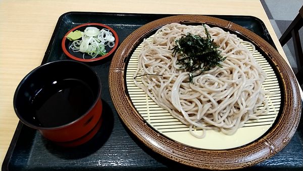 「ざるそば（４００円）」@名代 箱根そば 橋本店の写真