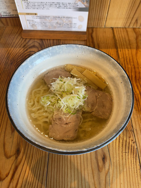 「会津山塩らーめん（770円）」@会津山塩らーめん 塩々の写真