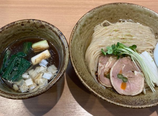 「【限定】アゴ煮干昆布水の冷やしつけそば　１０００円」@らぁ麺 はやし田 横浜店の写真