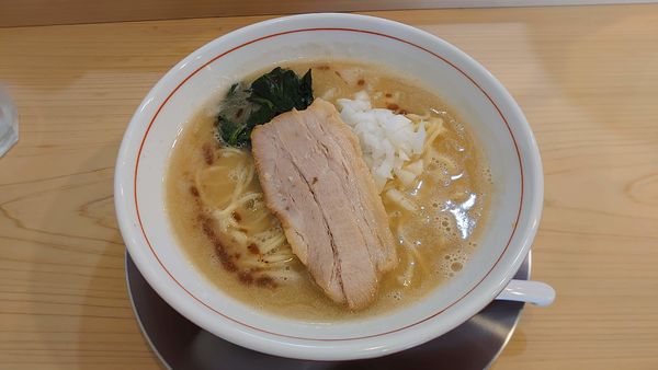 「【限定】鶏白湯 800円 + チャーシュー丼 400円」@中華そば すばる食堂の写真