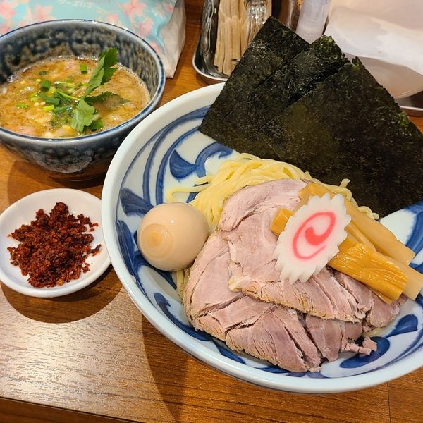 「魚介とんこつ特製つけ麺¥1100、特製辛味¥100」@麺屋わおんの写真