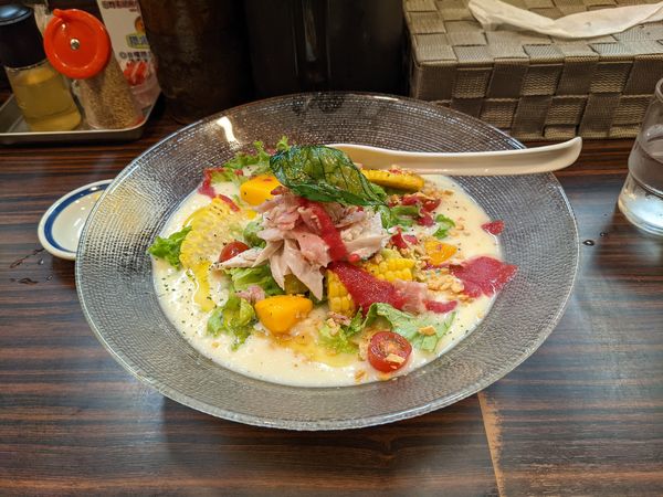 「フレッシュ野菜の冷製どや〜ジュ麺」@らー麺 あけどやの写真