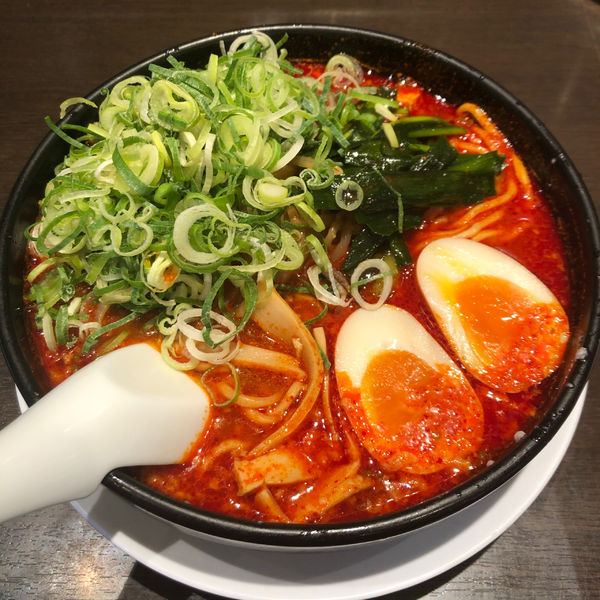 「旨辛麺＋葱」@来来亭 鴻巣店の写真