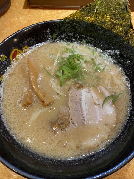 「濃厚豚骨ラーメン」@濃厚とんこつらーめん オハナ堂の写真