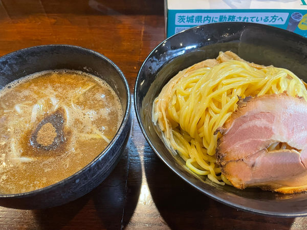 「つけ麺800円」@麺屋 いいづかの写真