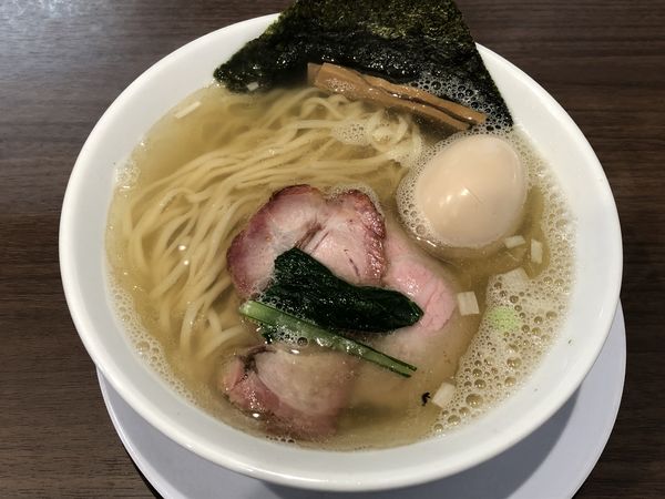 「淡麗魚介しお￥８３０　＋　味玉￥１２０」@麺屋 あきのそらの写真
