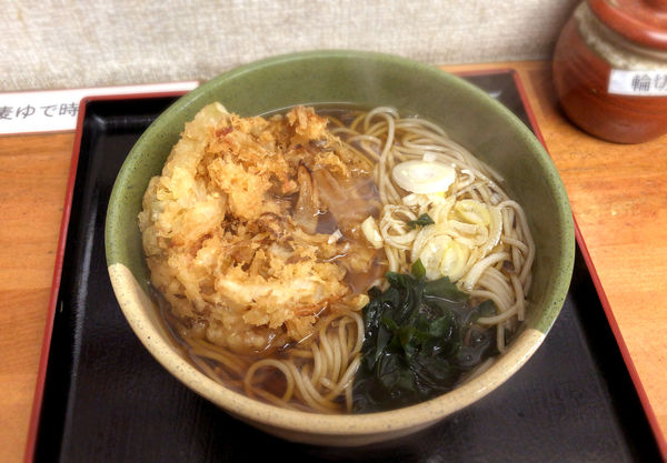 「かき揚げそば(410円)」@蕎麦たつ 浜松町店の写真