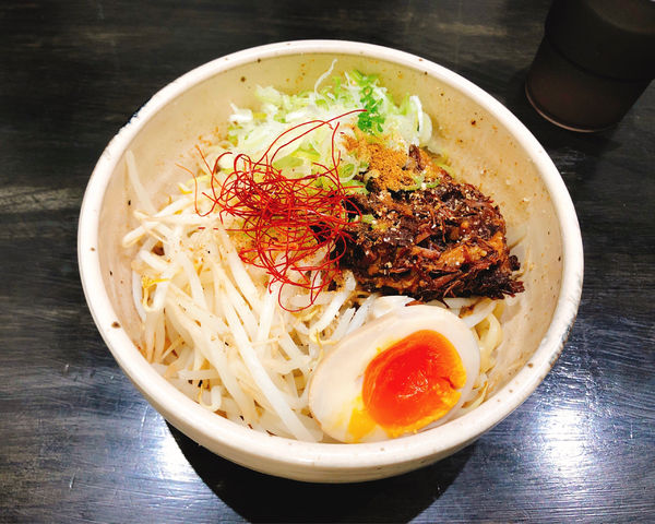 「焦がし醤油の牛すじまぜそば」@らーめん まぜそば てっぺん 春日井店の写真