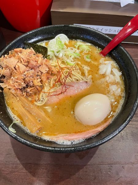 「とりとんかつおらーめん（中）＋味玉」@麺屋きころく 成増店の写真