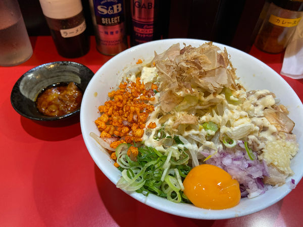 「冷やしまぜそば 300g 辛脂 普通 ガリマヨ 普通 ニンニク少」@用心棒 市ヶ谷飯田橋の写真
