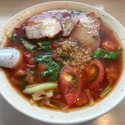 トマトラーメン　1080円